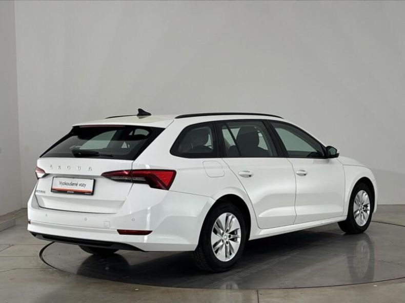 Škoda Octavia - hlavní fotka