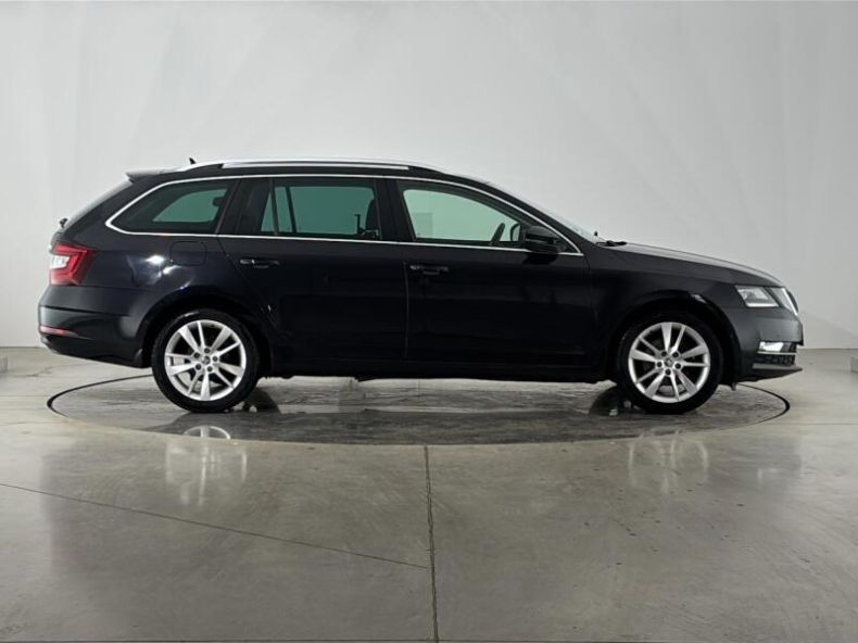Škoda Octavia - hlavní fotka