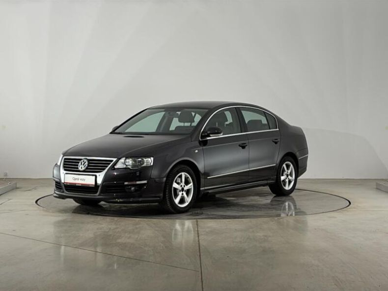 Volkswagen Passat - hlavní foto