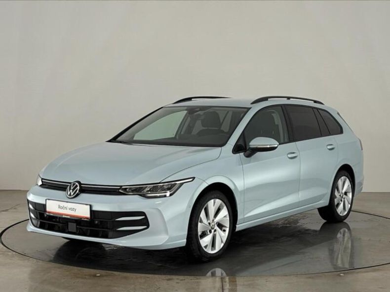 Volkswagen Golf - hlavní foto