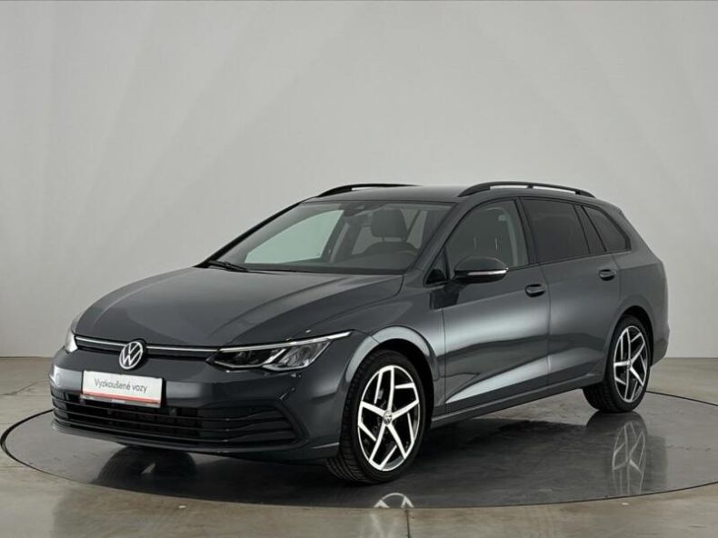 Volkswagen Golf - hlavní foto