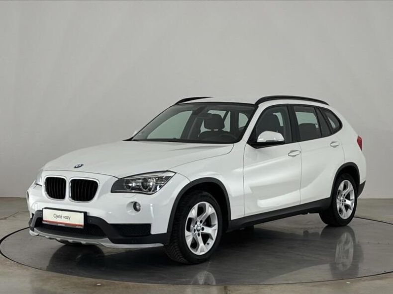 BMW X1 - hlavní foto