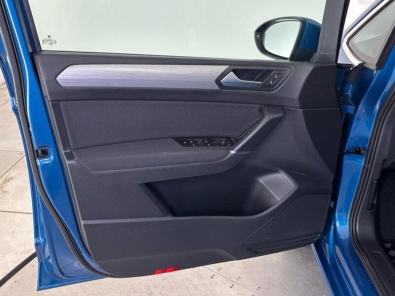 Volkswagen Touran - hlavní fotka