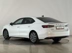 Škoda Superb - fotka číslo 14