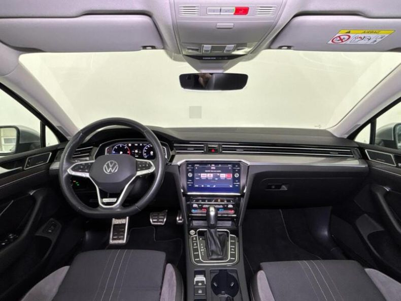 Volkswagen Passat - hlavní fotka