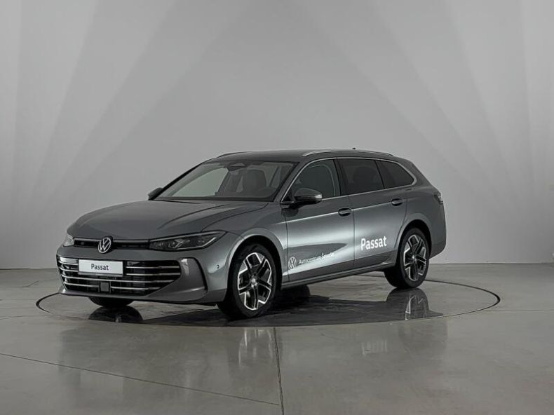 Volkswagen Passat - hlavní foto