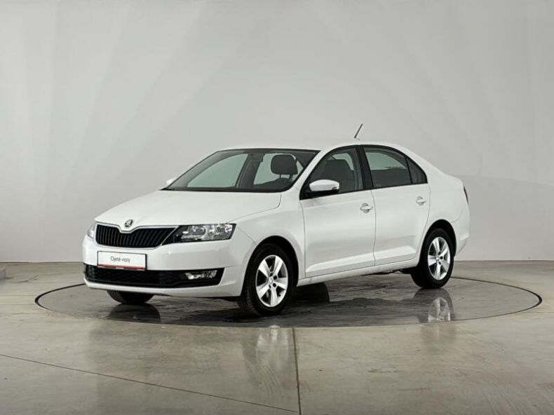 Škoda Rapid - hlavní foto