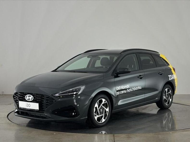 Hyundai i30 - hlavní foto