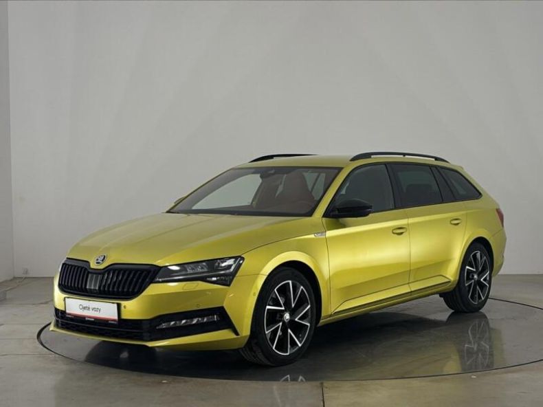 Škoda Superb - hlavní foto