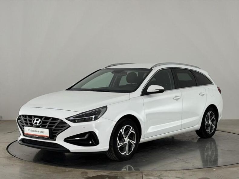 Hyundai i30 - hlavní foto