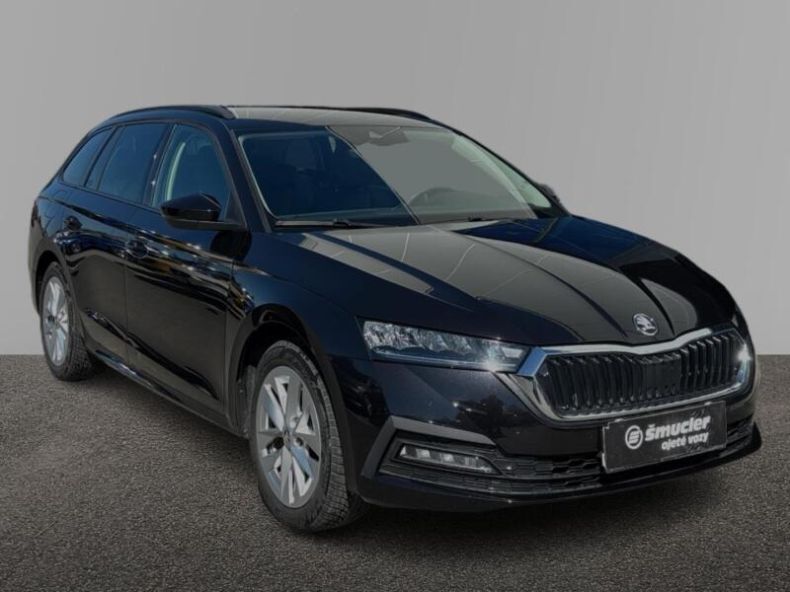 Škoda Octavia - hlavní fotka