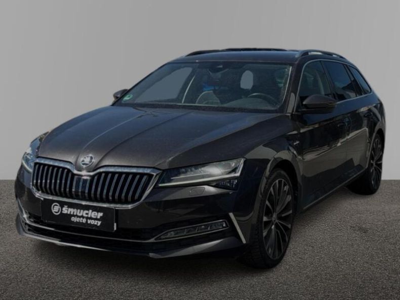 Škoda Superb - hlavní foto