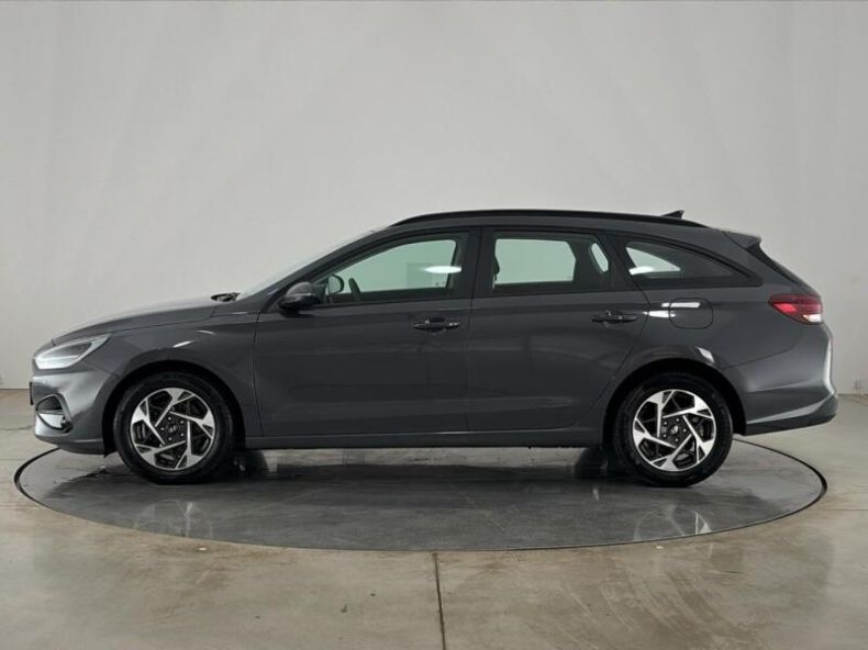 Hyundai i30 - hlavní fotka