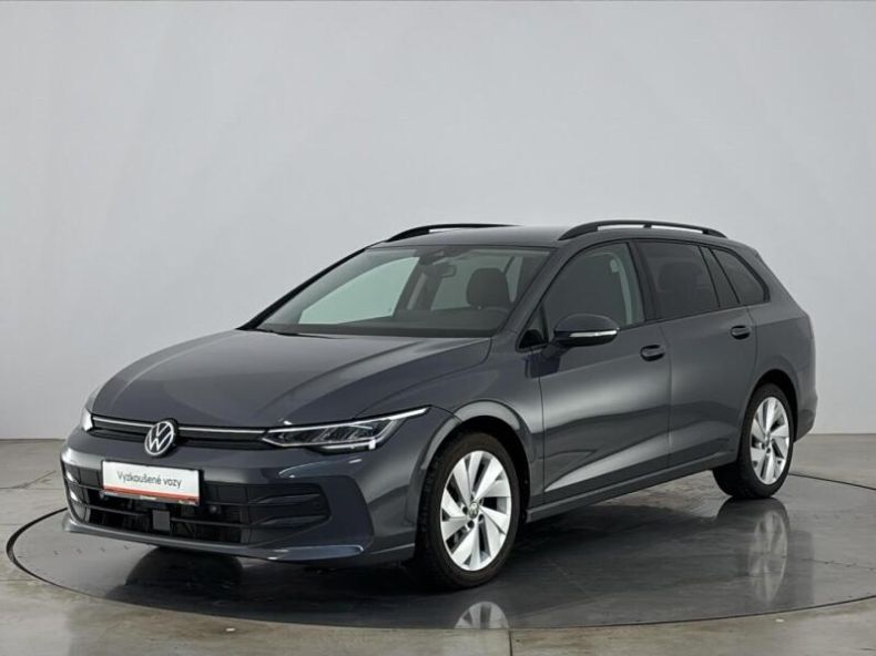 Volkswagen Golf - hlavní foto