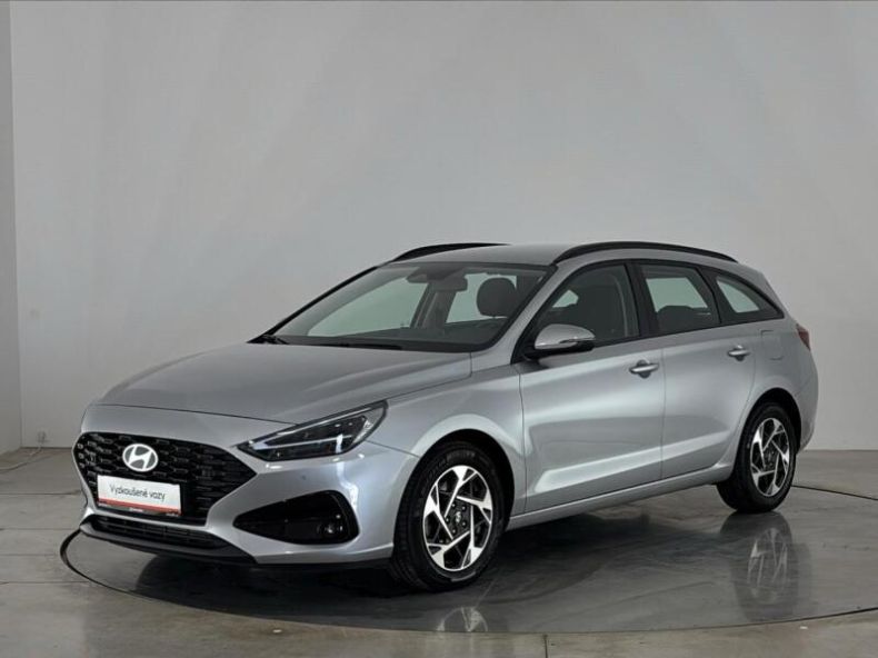 Hyundai i30 - hlavní foto