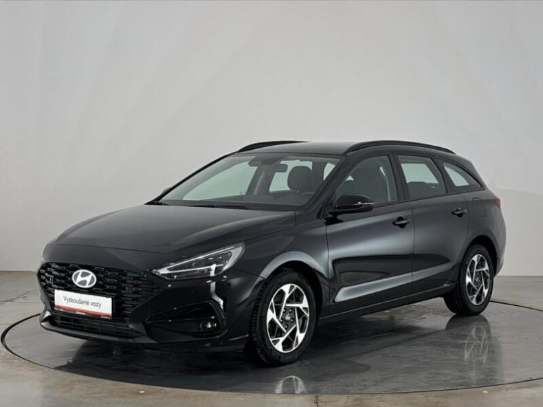 Hyundai i30 - hlavní foto