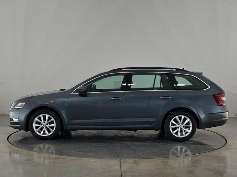 Škoda Octavia - hlavní fotka