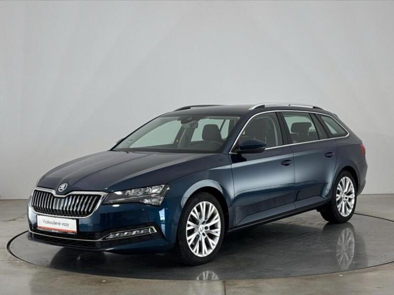Škoda Superb - hlavní foto
