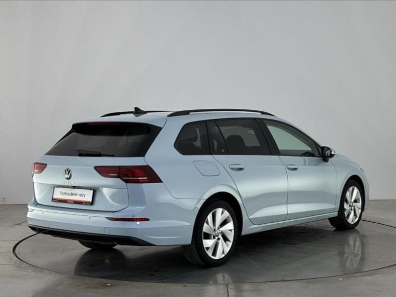 Volkswagen Golf - hlavní fotka