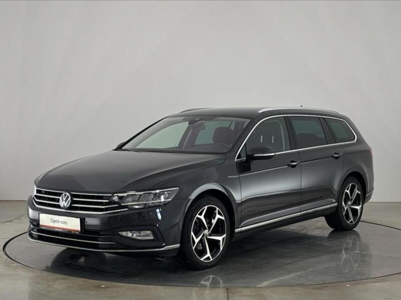 Volkswagen Passat - hlavní foto