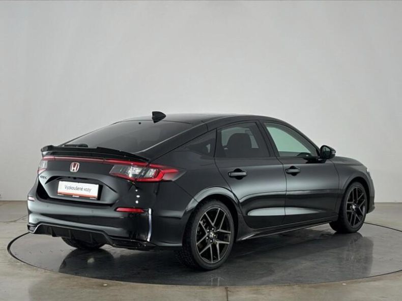 Honda Civic - hlavní fotka