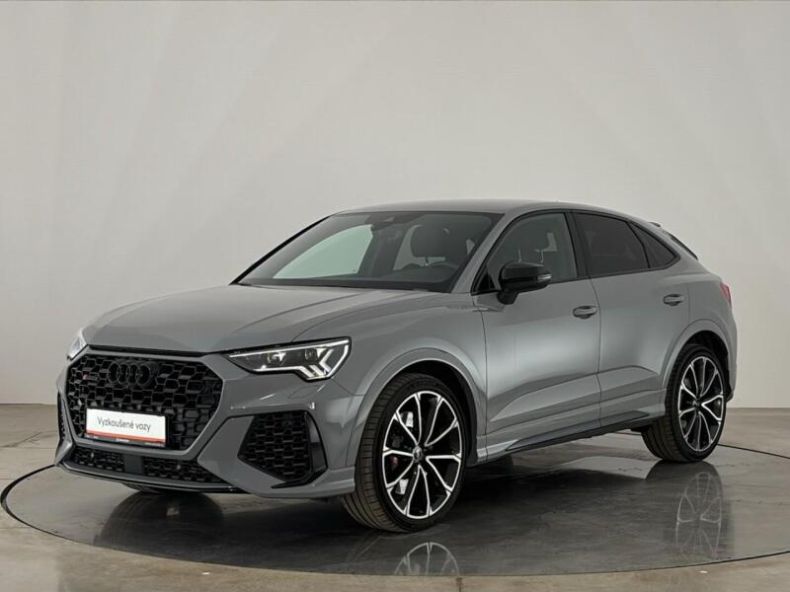 Audi Q3 - hlavní foto