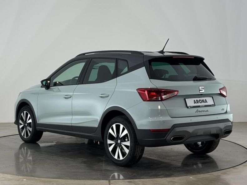 Seat Arona - hlavní fotka