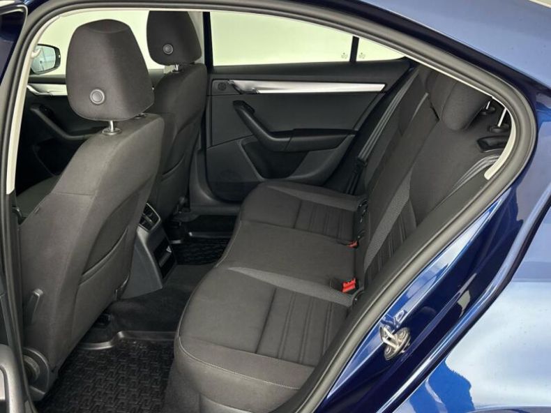 Škoda Octavia - hlavní fotka