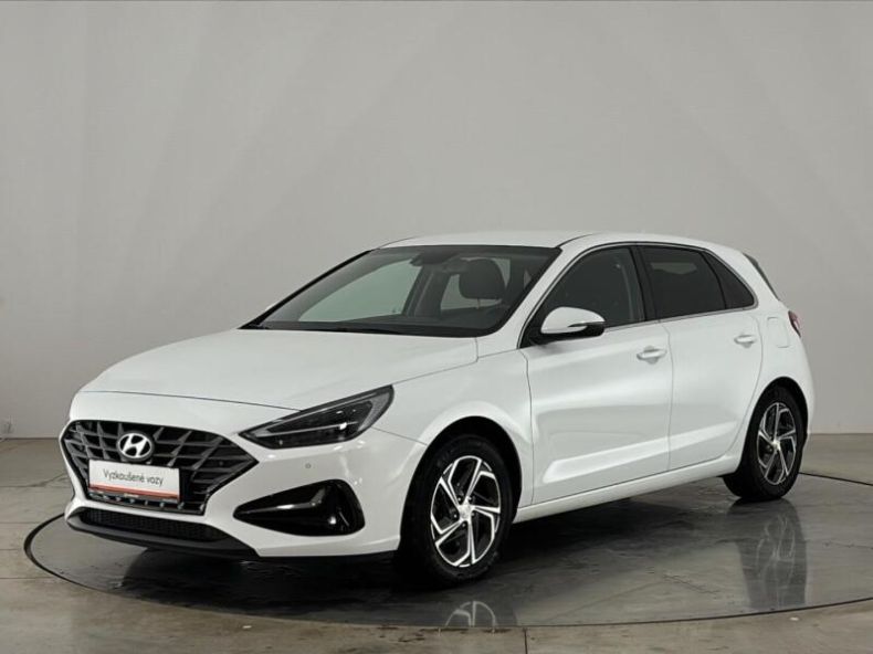 Hyundai i30 - hlavní foto