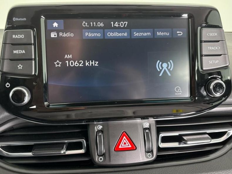 Hyundai i30 - hlavní fotka