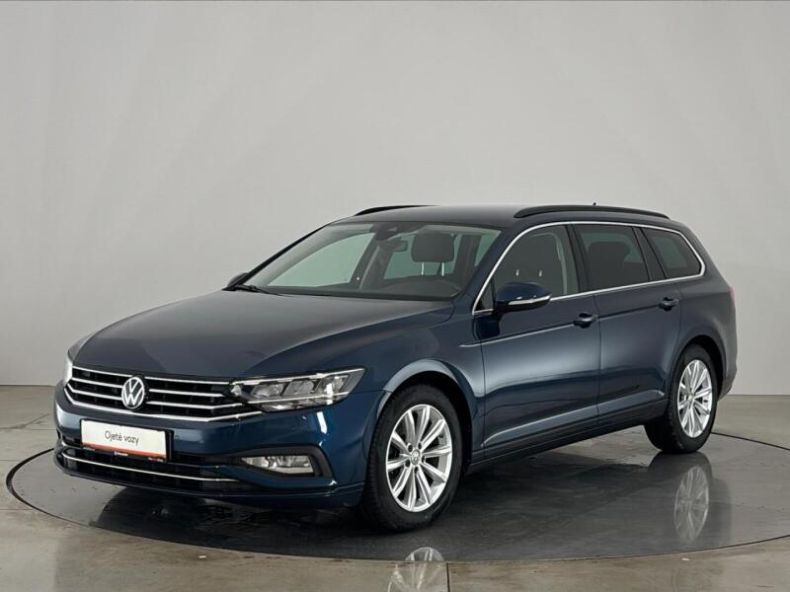 Volkswagen Passat - hlavní fotka inzerátu