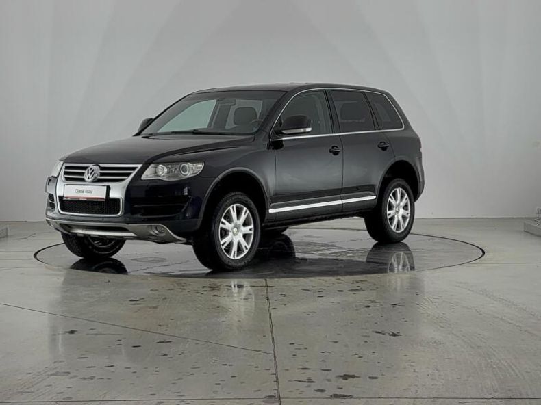 Volkswagen Touareg - hlavní foto