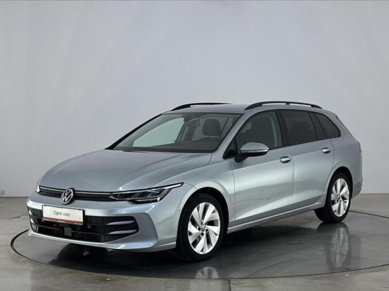 Volkswagen Golf - hlavní foto