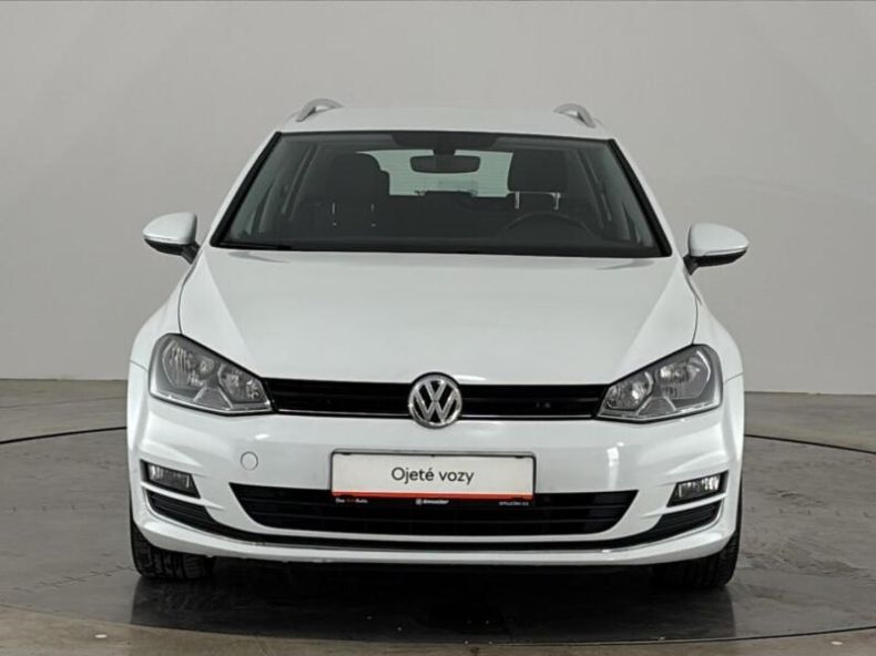 Volkswagen Golf - hlavní fotka