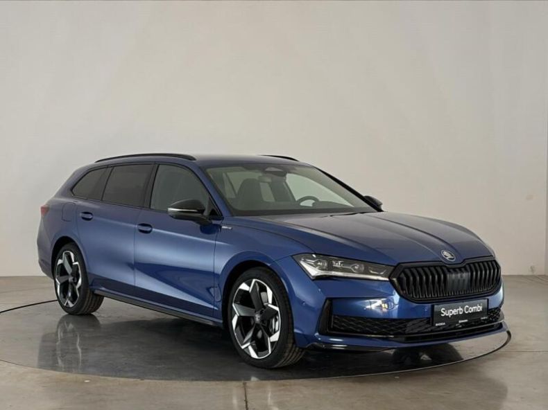 Škoda Superb - hlavní fotka