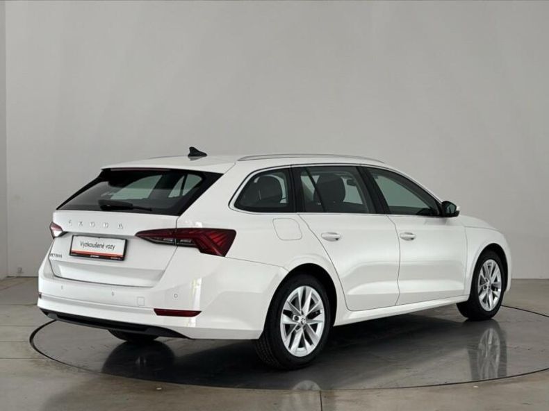 Škoda Octavia - hlavní fotka