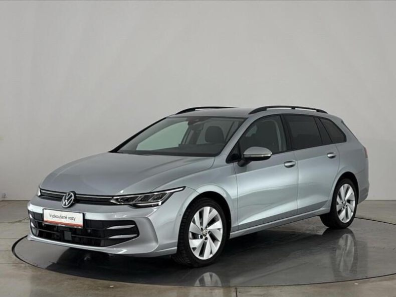Volkswagen Golf - hlavní foto