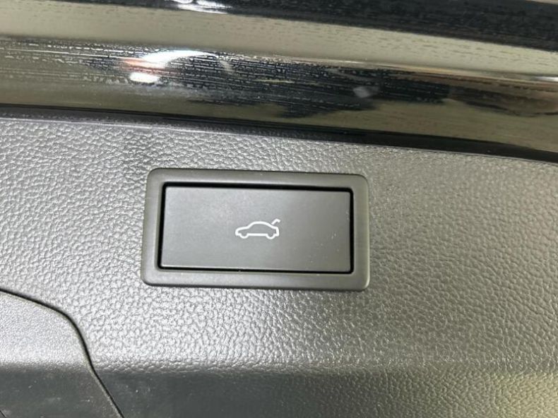 Volkswagen Passat - hlavní fotka