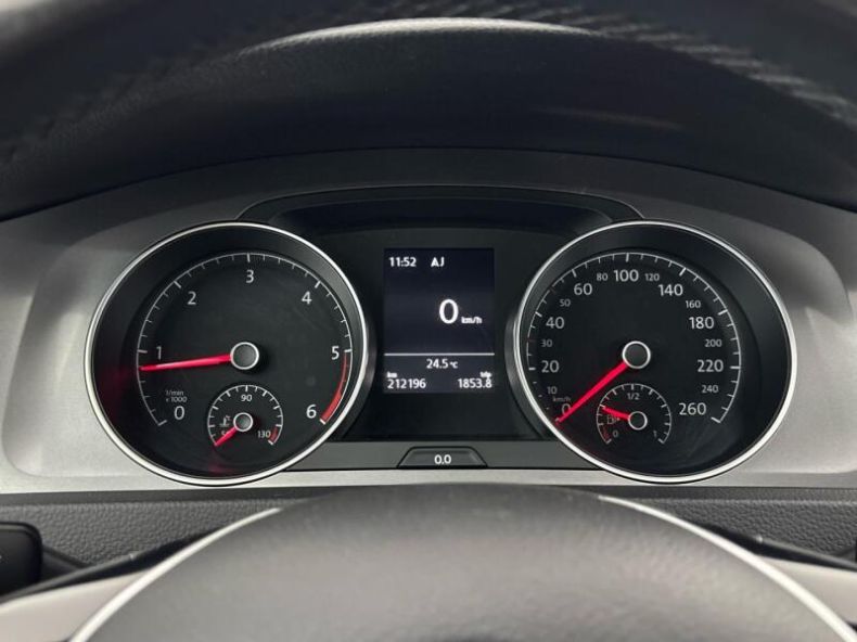 Volkswagen Golf - hlavní fotka