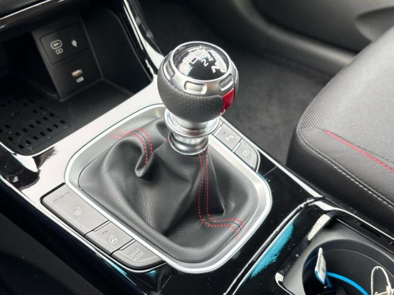 Hyundai i30 - hlavní fotka