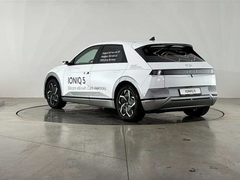 Hyundai Ioniq 5 - hlavní fotka