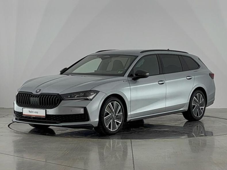 Škoda Superb - hlavní foto