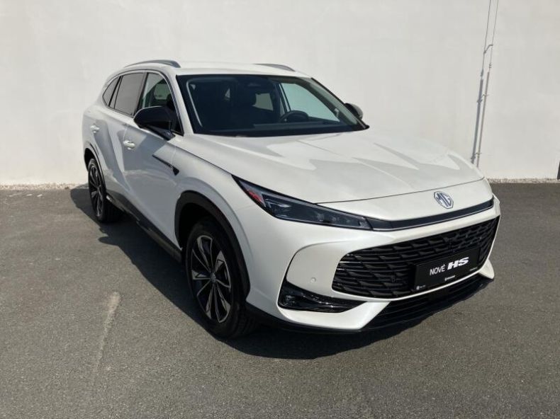 MG HS - hlavní foto