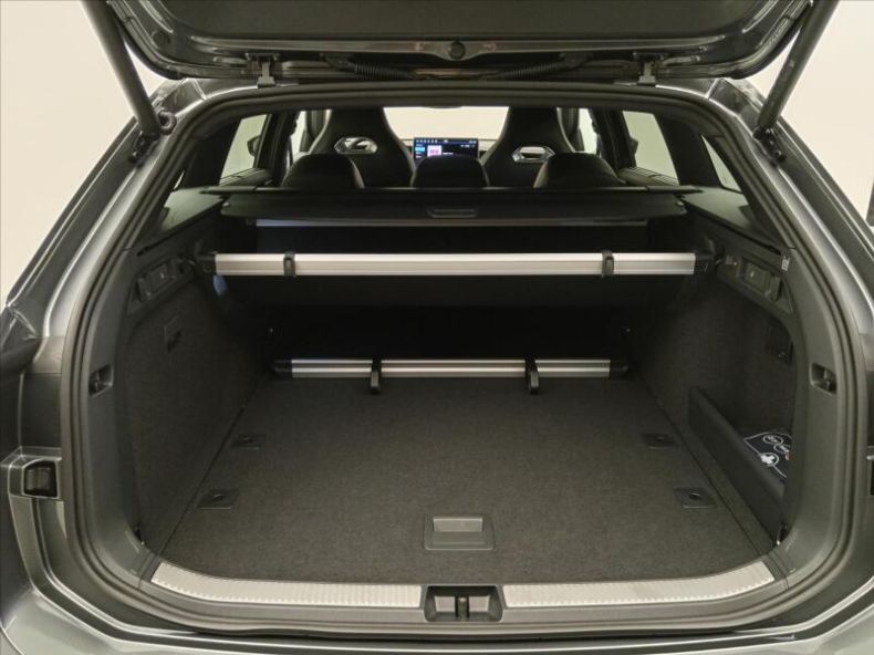 Volkswagen Passat - hlavní fotka