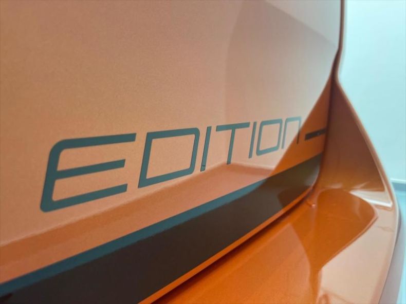 Volkswagen Multivan - hlavní fotka