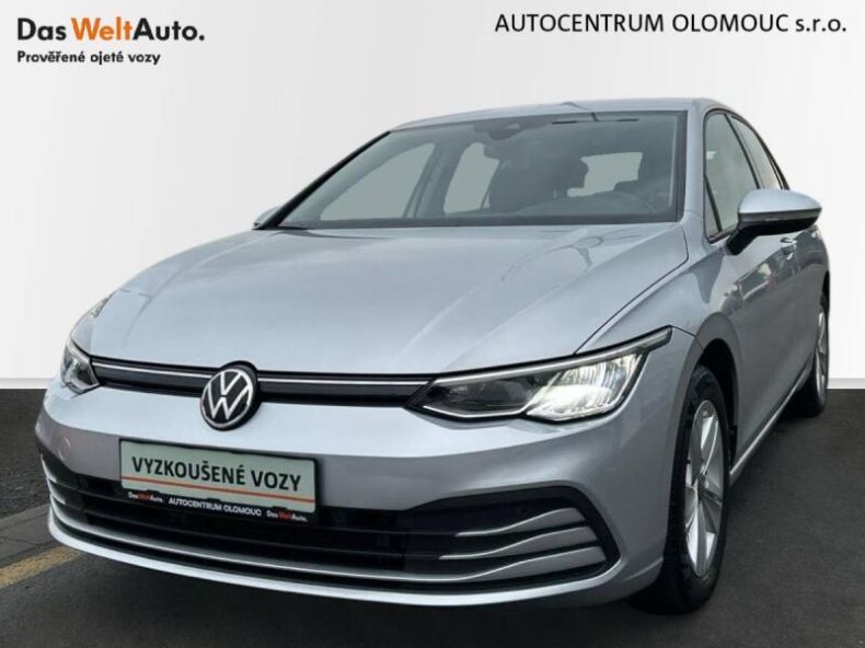 Volkswagen Golf - hlavní foto