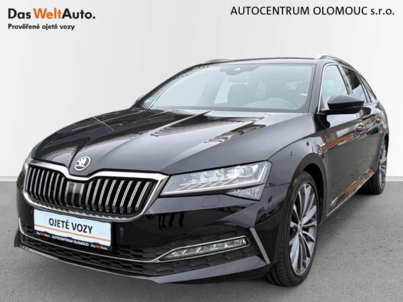 Škoda Superb - hlavní foto