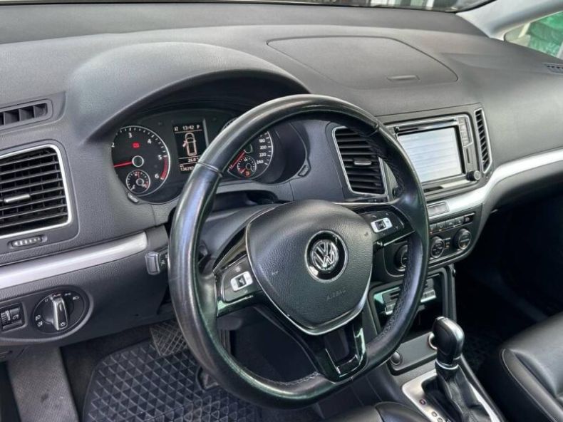 Volkswagen Sharan - hlavní fotka