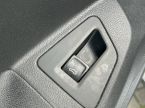 Volkswagen Touareg - fotka číslo 31