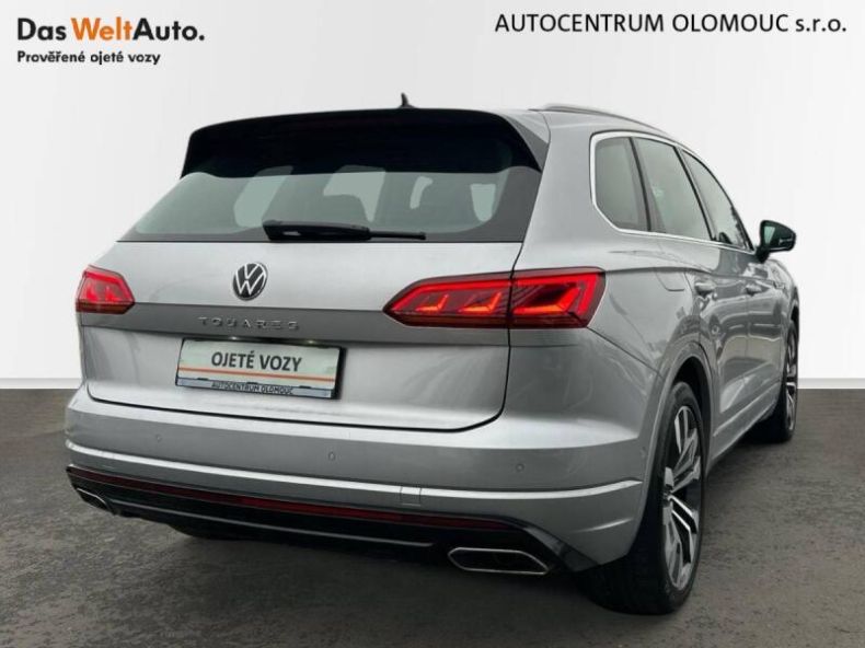 Volkswagen Touareg - hlavní fotka